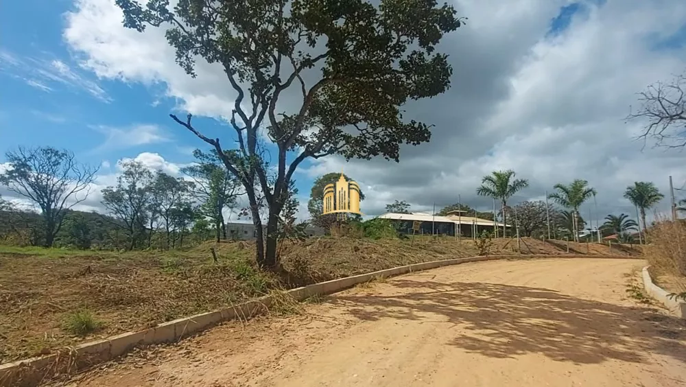 Terreno à venda, 2500m² - Foto 1