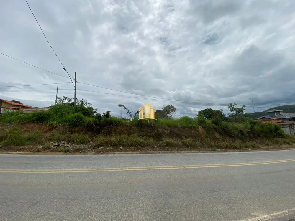 Loteamento e Condomínio, 600 m² - Foto 1