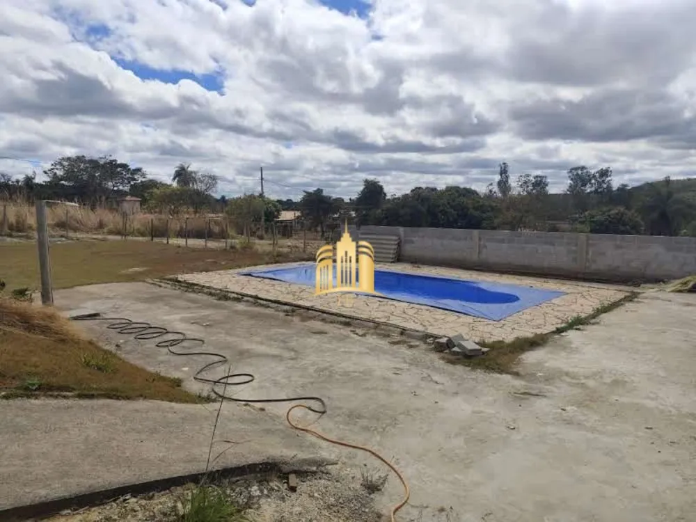 Sítio, 2 quartos, 1000 m² - Foto 4