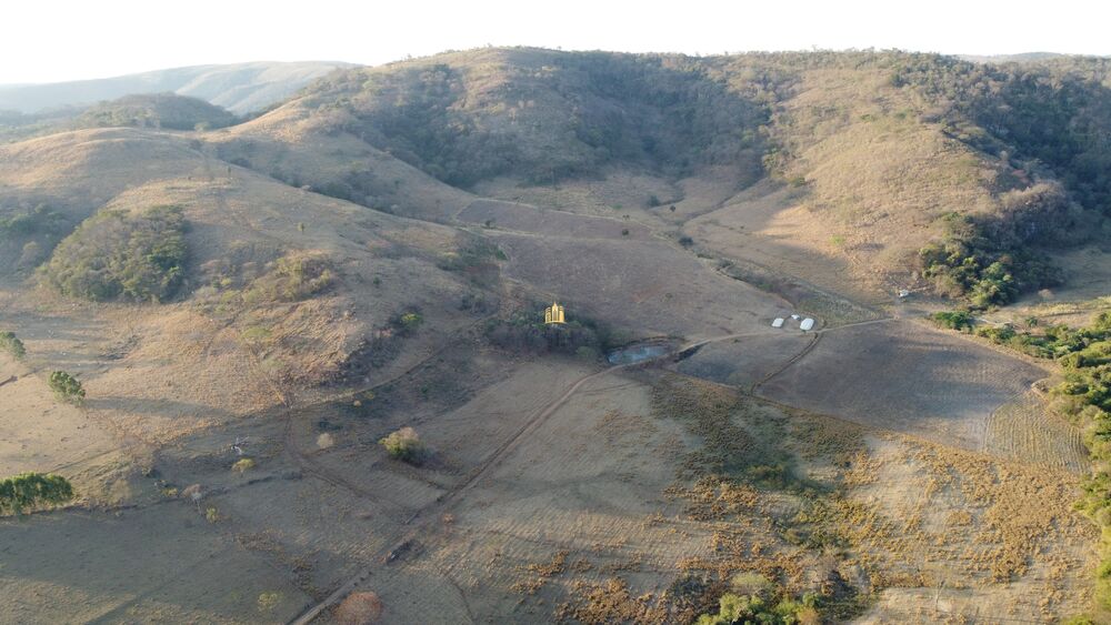 Fazenda à venda com 1 quarto, 400000m² - Foto 2
