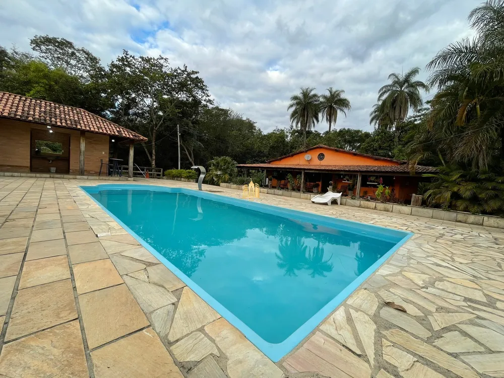 Sítio, 4 quartos, 4200 m² - Foto 2