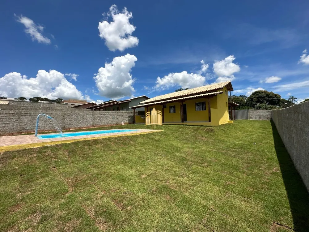 Sítio, 3 quartos, 1000 m² - Foto 1