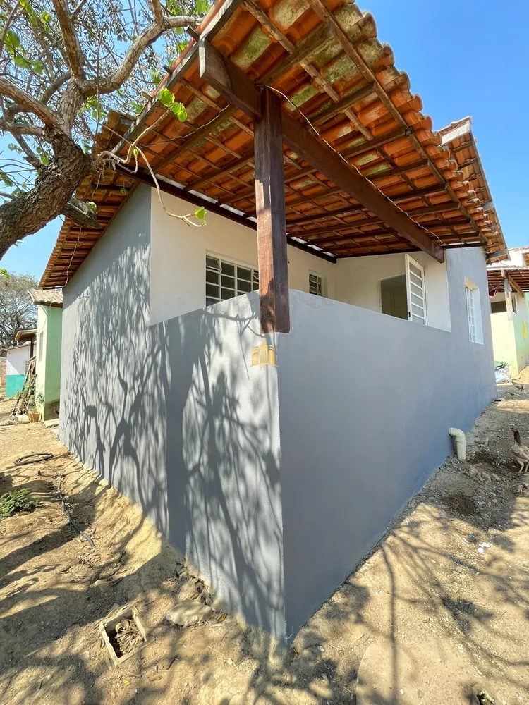 Casa à venda com 2 quartos, 150m² - Foto 3