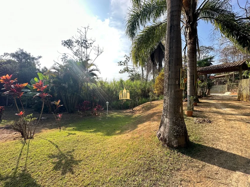 Sítio, 4 quartos, 2500 m² - Foto 2