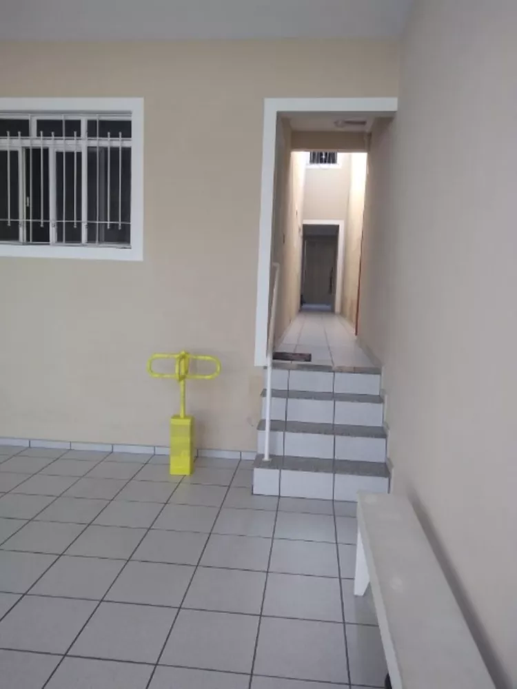 Sobrado, 5 quartos, 200 m² - Foto 1