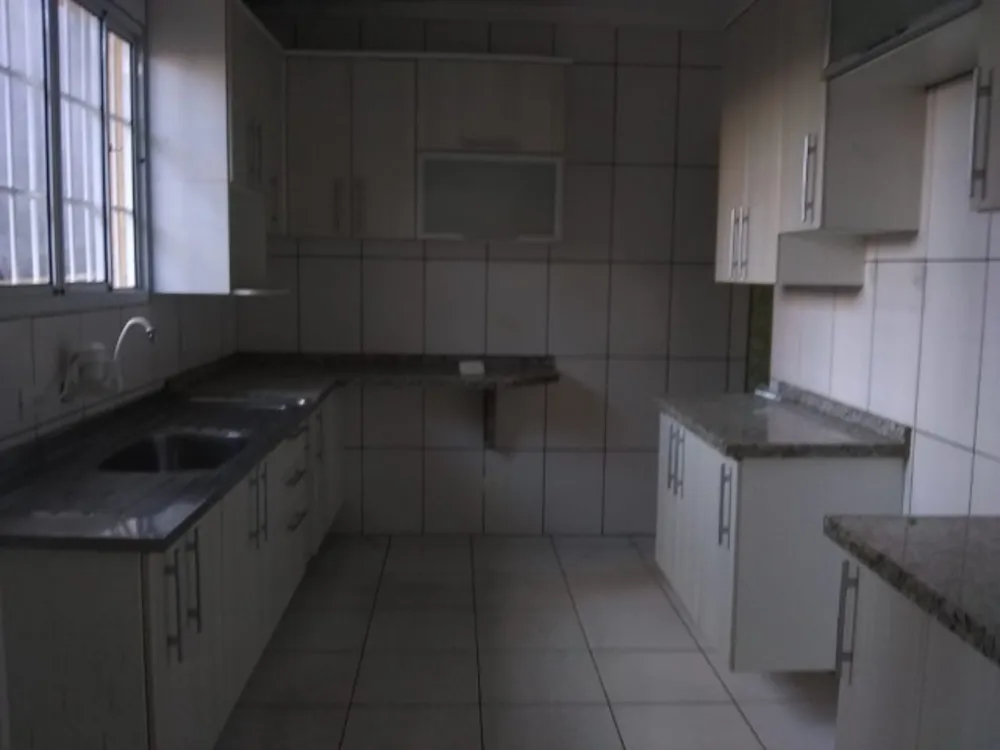 Sobrado, 3 quartos, 175 m² - Foto 2