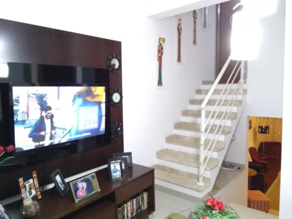 Sobrado, 3 quartos, 150 m² - Foto 1