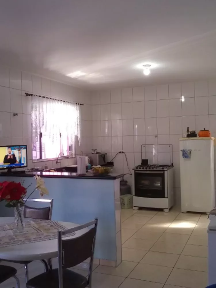 Casa, 3 quartos, 161 m² - Foto 2