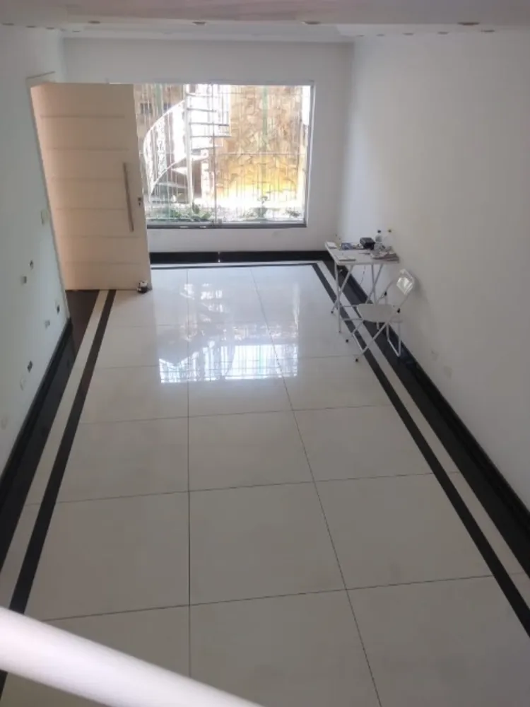 Sobrado, 3 quartos, 200 m² - Foto 1
