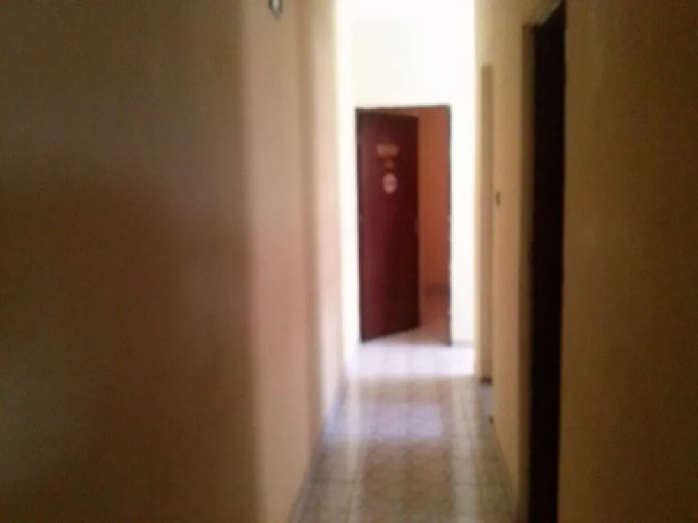 Casa, 3 quartos, 215 m² - Foto 4