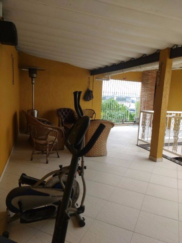 Casa, 3 quartos, 259 m² - Foto 3