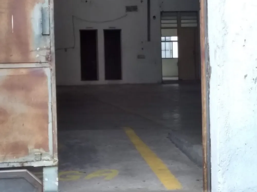 Depósito-Galpão, 600 m² - Foto 2