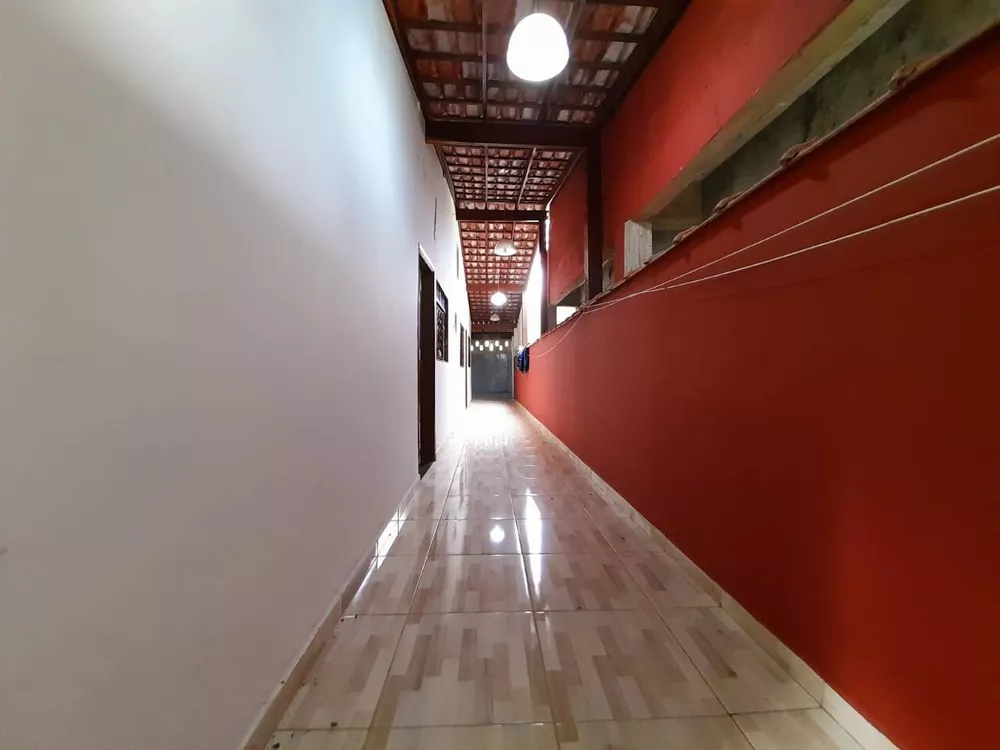 Casa à venda com 2 quartos, 140m² - Foto 3