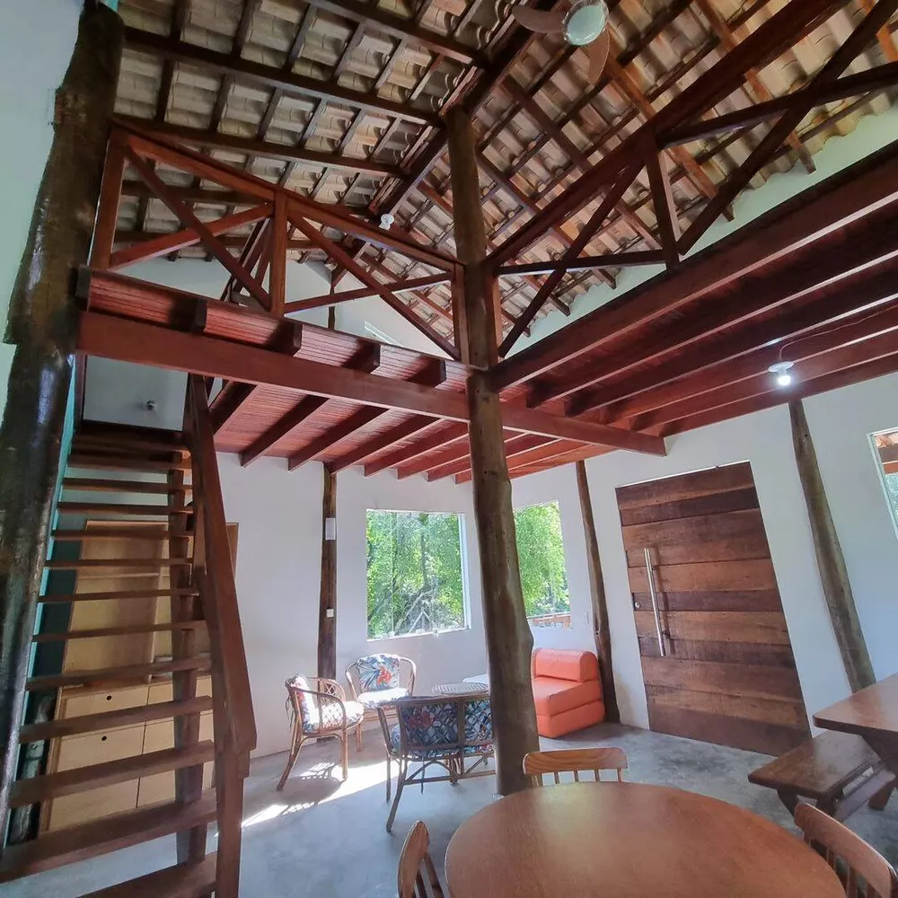 Casa à venda e temporada com 2 quartos, 98m² - Foto 2