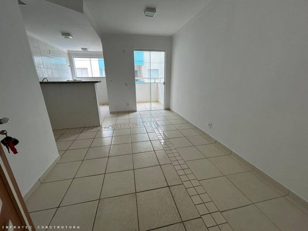 Apartamento à venda e aluguel com 2 quartos, 62m² - Foto 1
