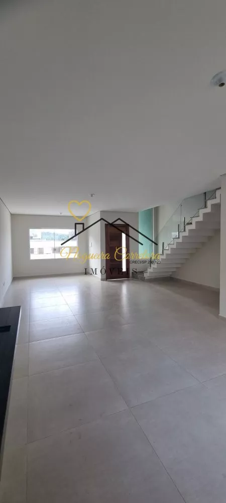 Sobrado à venda com 3 quartos, 150m² - Foto 1