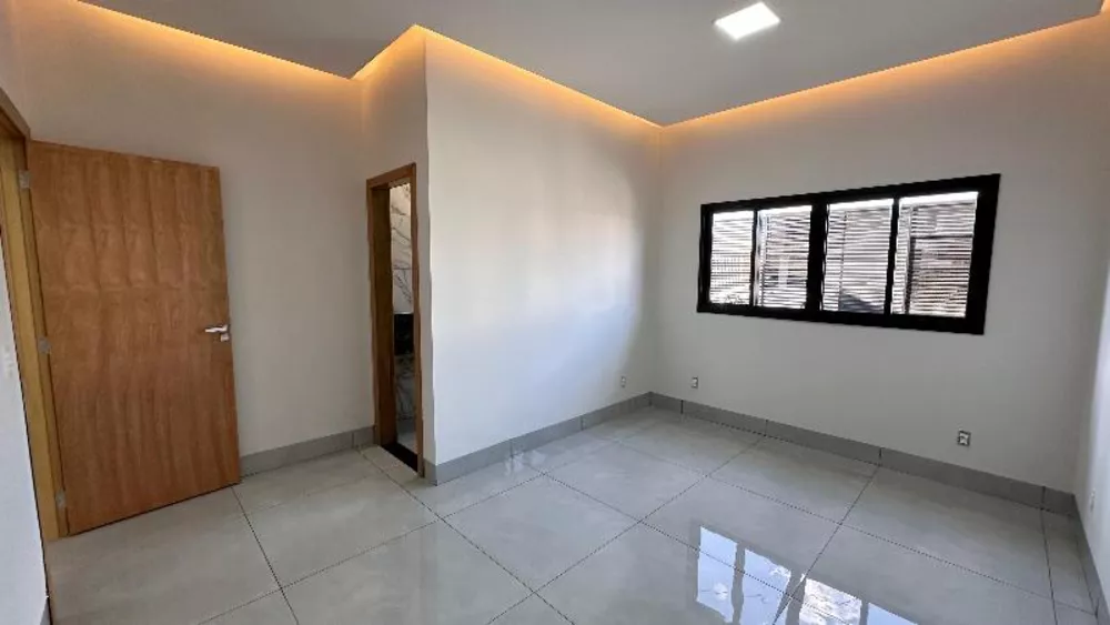 Casa à venda com 3 quartos, 103m² - Foto 3