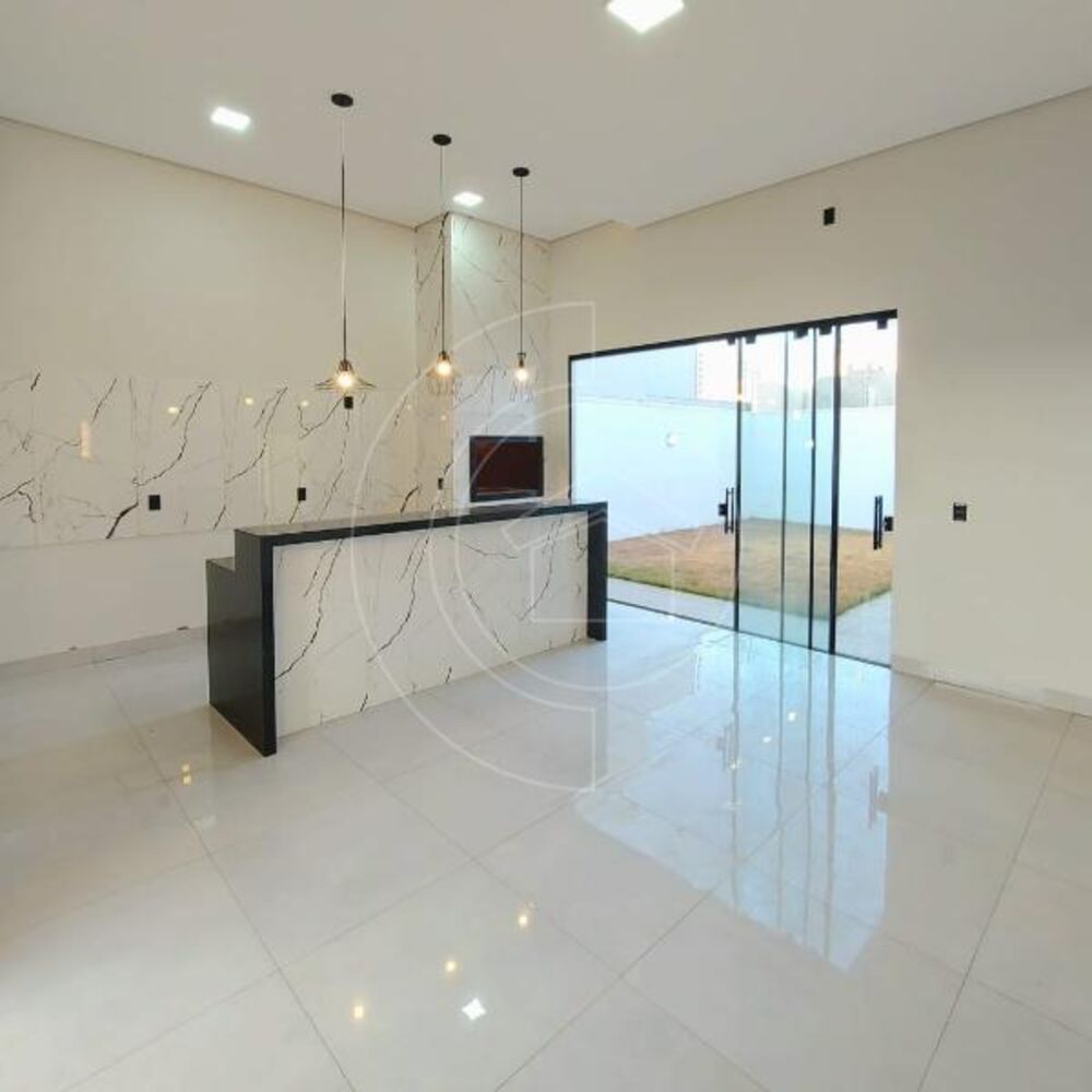 Casa à venda com 3 quartos, 138m² - Foto 4