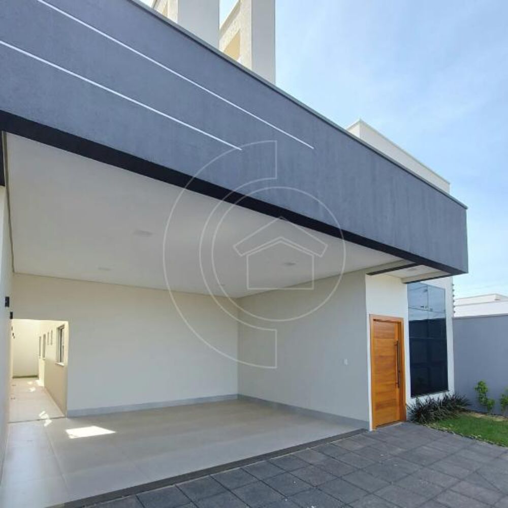 Casa à venda com 3 quartos, 135m² - Foto 1