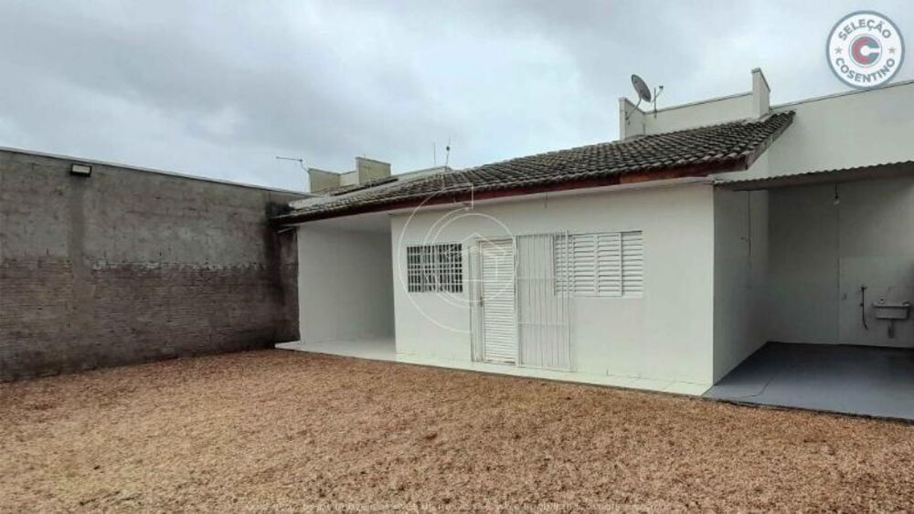 Casa à venda com 2 quartos, 101m² - Foto 3