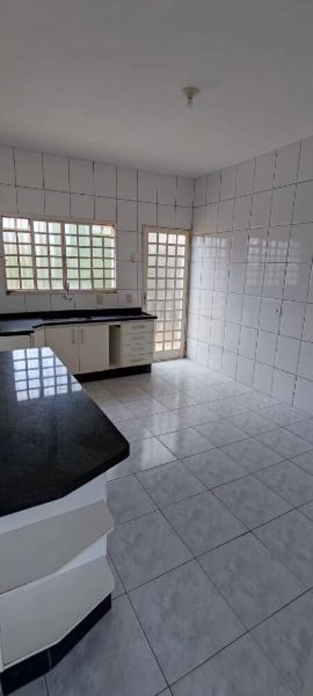 Casa à venda com 3 quartos, 102m² - Foto 9