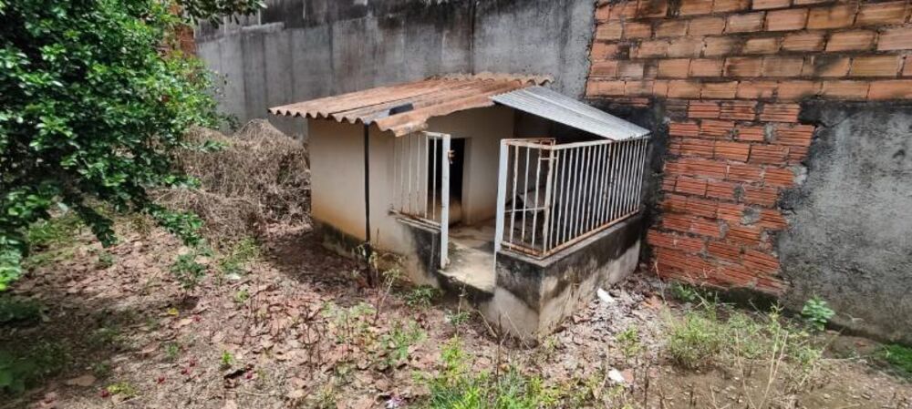 Casa à venda com 3 quartos, 102m² - Foto 3