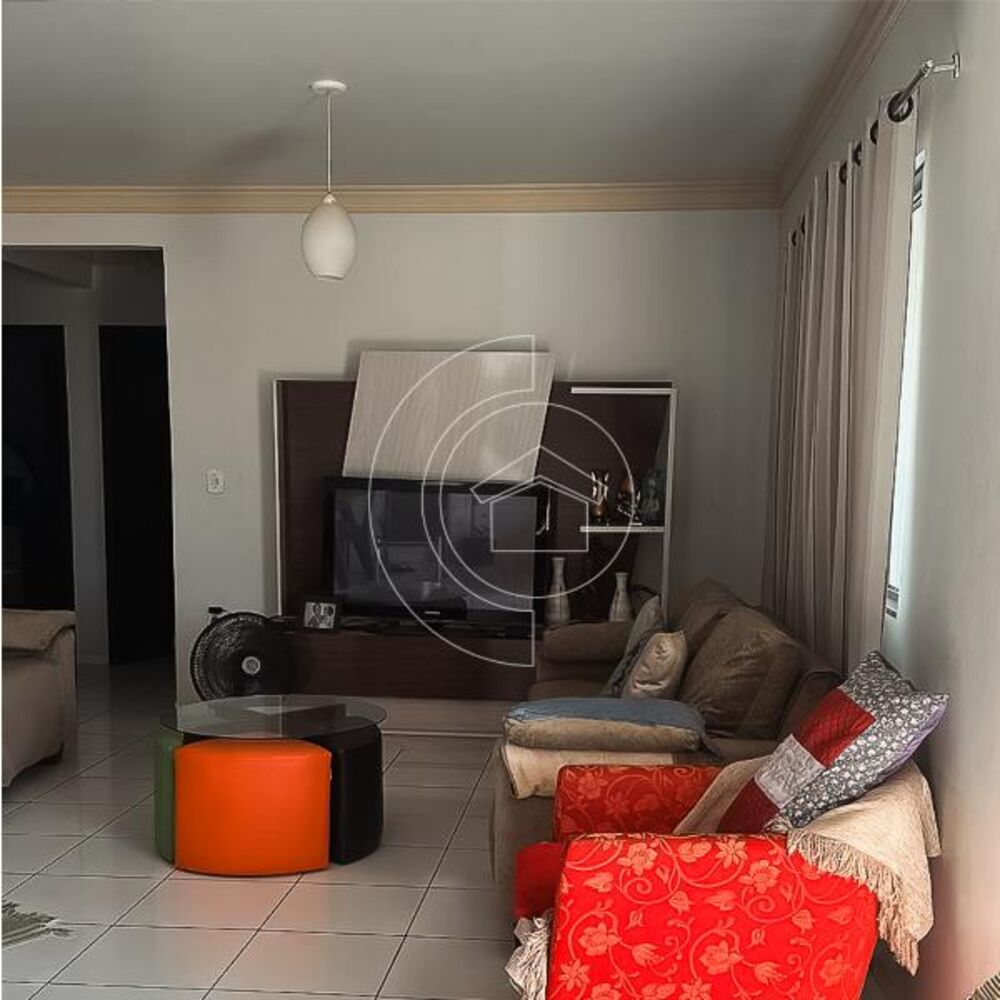 Apartamento à venda com 3 quartos, 150m² - Foto 3