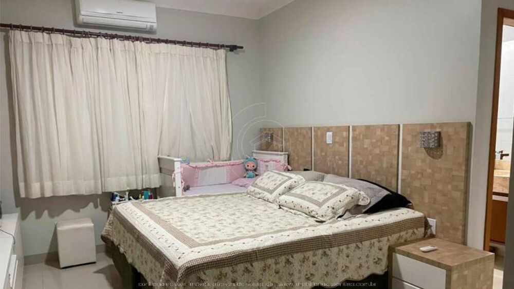 Casa à venda com 4 quartos, 160m² - Foto 4