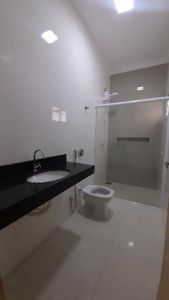 Casa para alugar com 3 quartos, 127m² - Foto 11