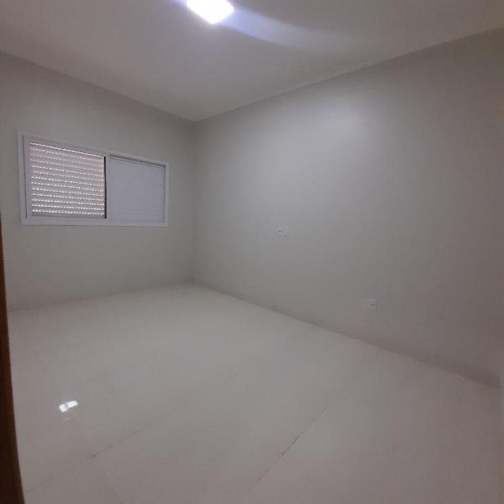 Casa para alugar com 3 quartos, 127m² - Foto 13