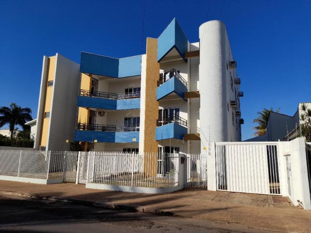 Apartamento para alugar com 3 quartos, 105m² - Foto 2