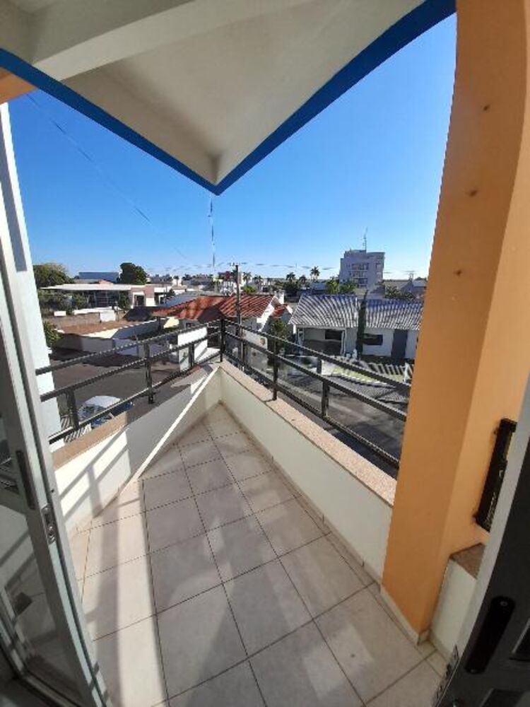 Apartamento para alugar com 3 quartos, 105m² - Foto 7