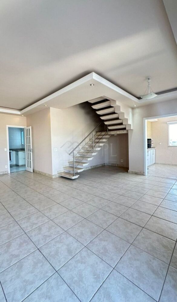 Apartamento à venda e aluguel com 4 quartos, 203m² - Foto 2