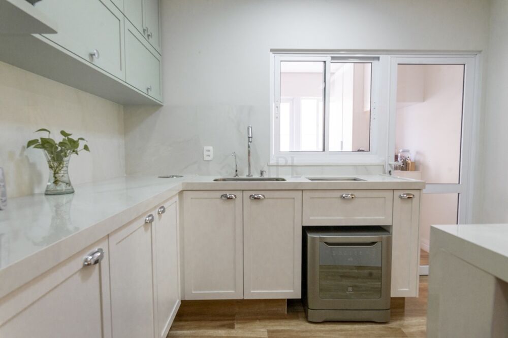 Apartamento à venda com 2 quartos, 105m² - Foto 8