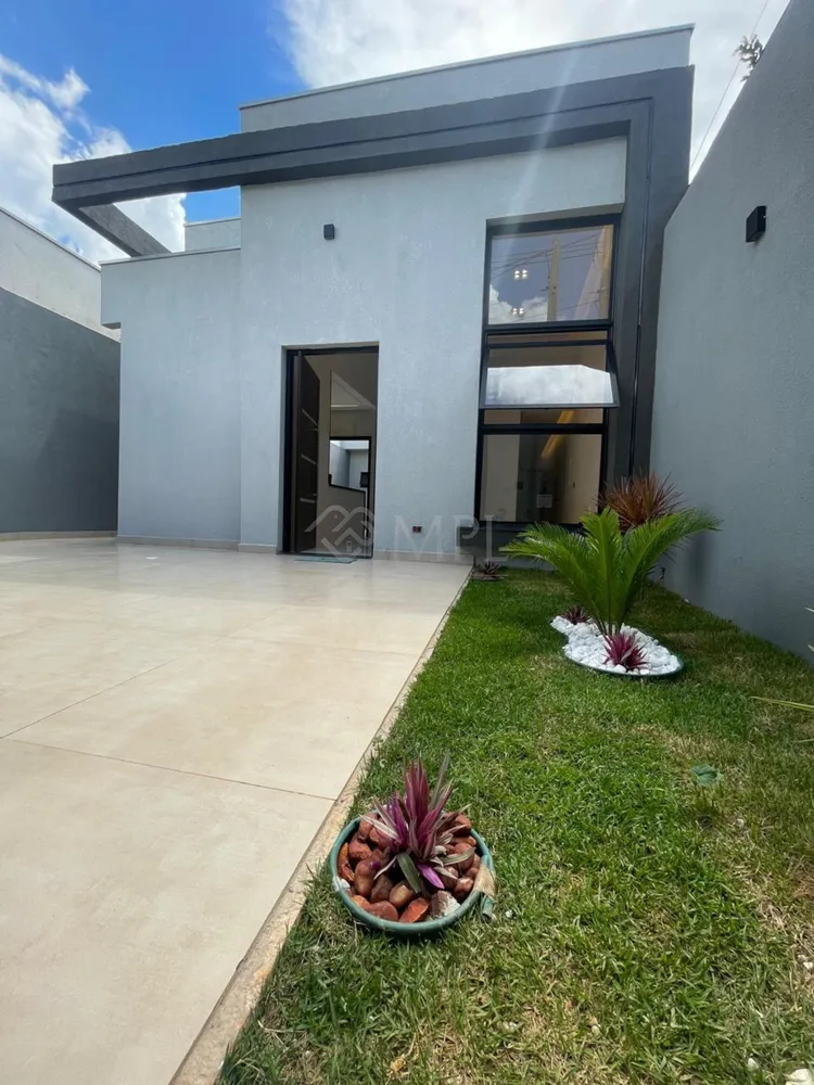 Casa, 3 quartos, 84 m² - Foto 1