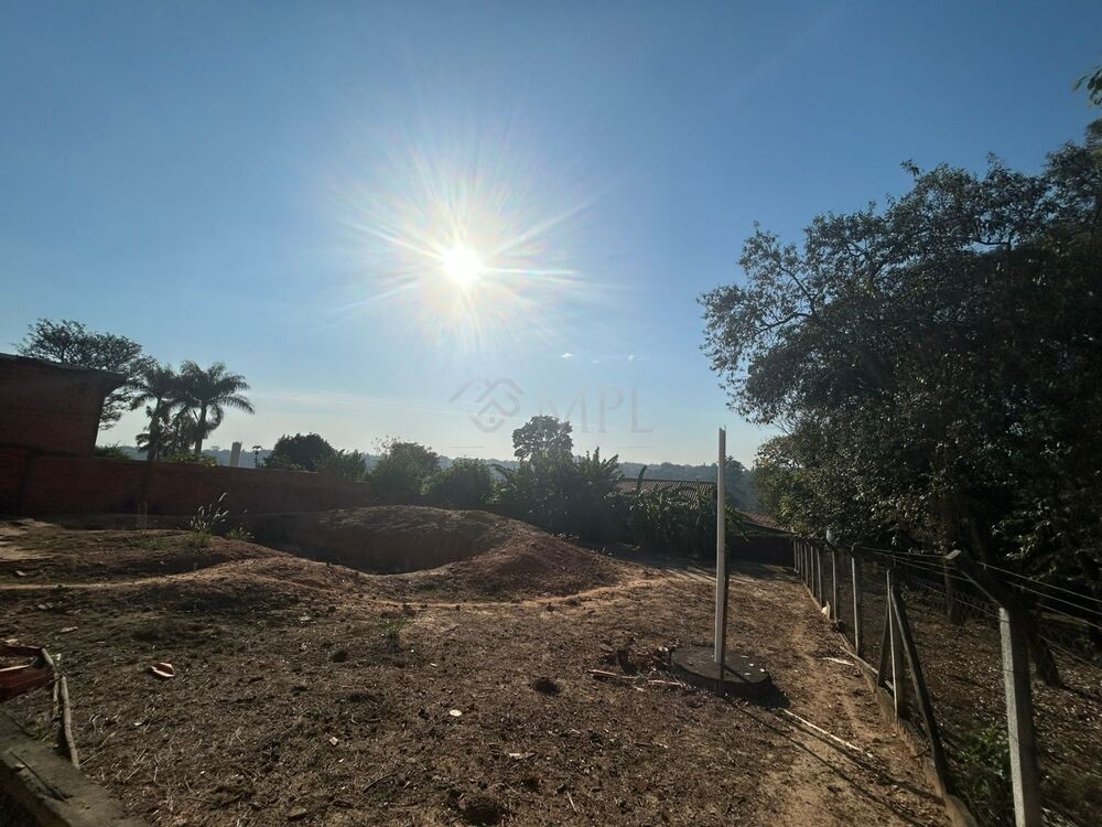 Chácara à venda com 2 quartos, 1000m² - Foto 3