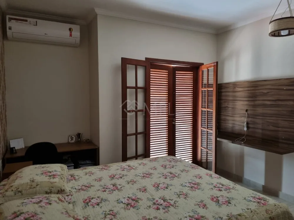 Casa, 5 quartos, 258 m² - Foto 4