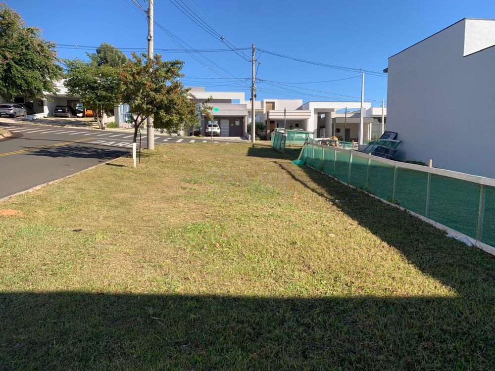 Terreno à venda, 342m² - Foto 1
