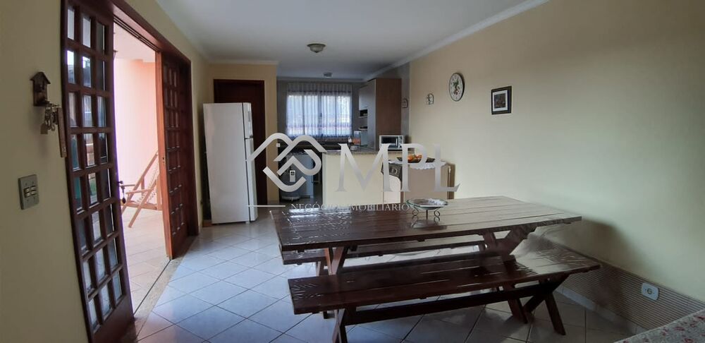 Chácara, 3 quartos, 1000 m² - Foto 4