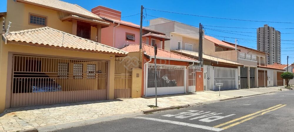 Casa, 3 quartos, 192 m² - Foto 2