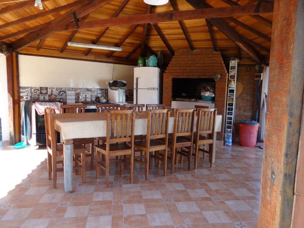 Chácara, 3 quartos, 3000 m² - Foto 1