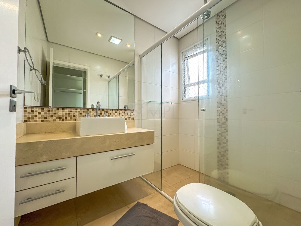 Casa de Condomínio à venda e aluguel com 3 quartos, 300m² - Foto 4
