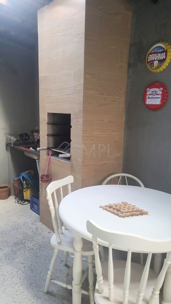 Casa à venda com 2 quartos, 100m² - Foto 9