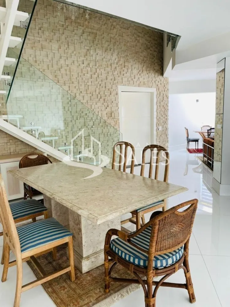 Cobertura, 3 quartos, 250 m² - Foto 4