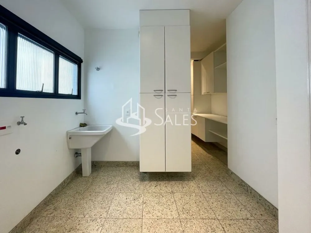 Apartamento, 3 quartos, 215 m² - Foto 1
