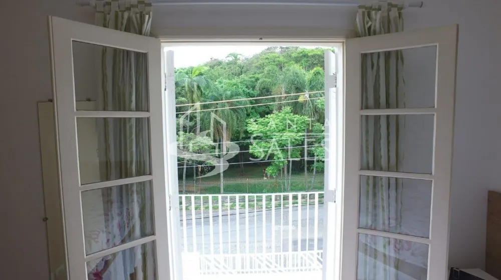 Casa, 3 quartos, 250 m² - Foto 12