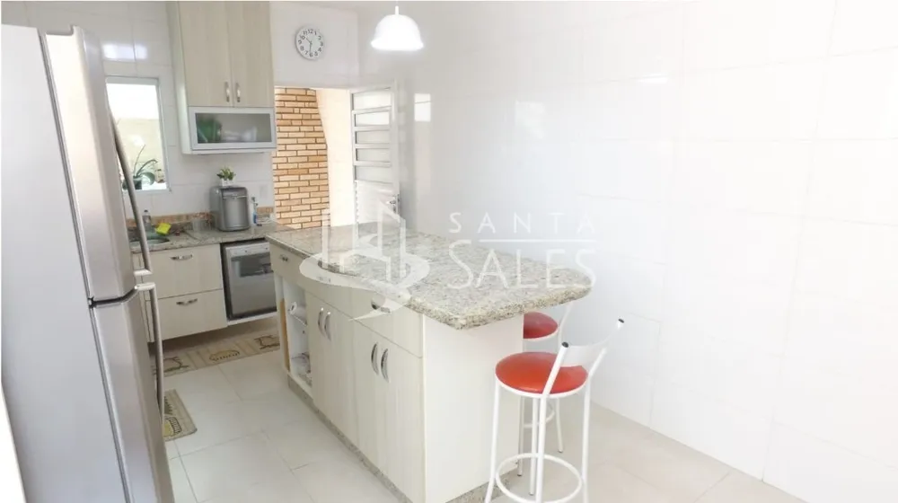 Casa, 3 quartos, 250 m² - Foto 4