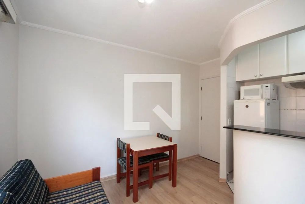 Apartamento, 1 quarto, 29 m² - Foto 2