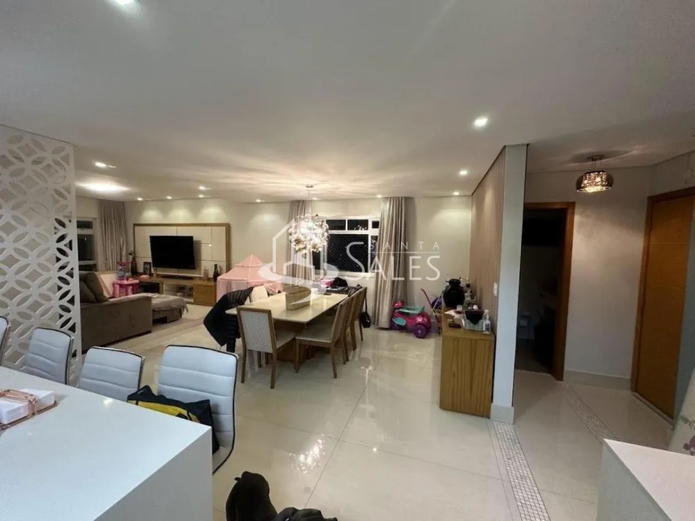 Apartamento, 3 quartos, 160 m² - Foto 1