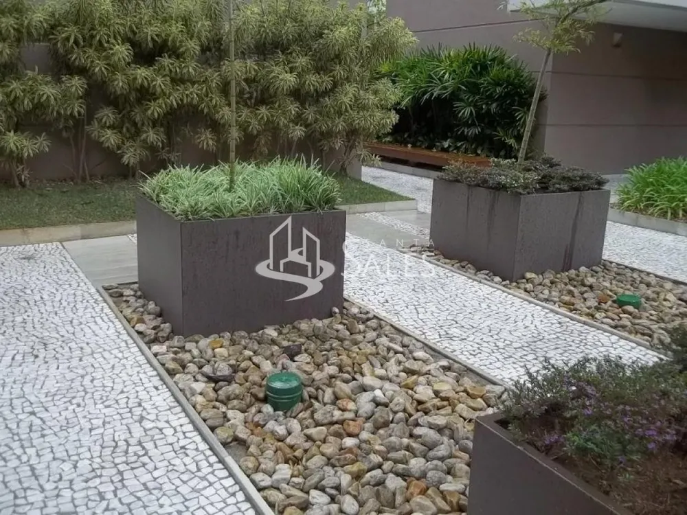 Apartamento, 3 quartos, 236 m² - Foto 2